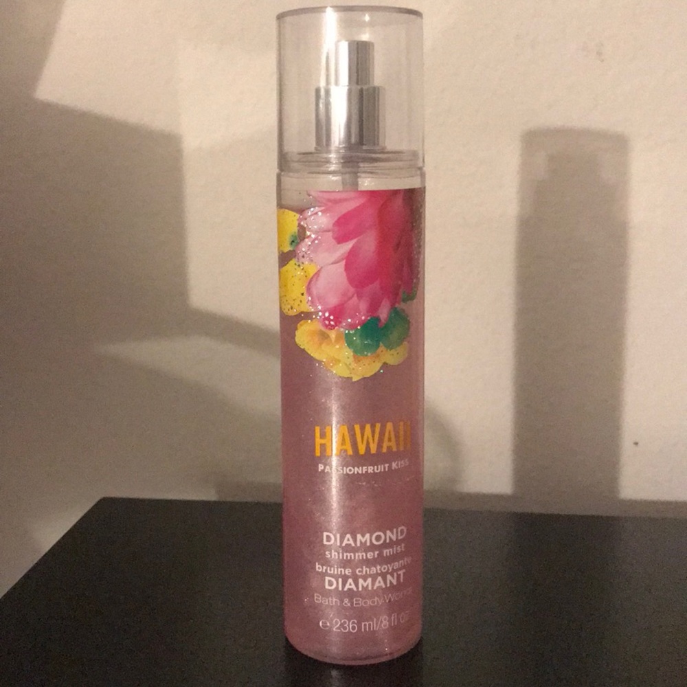 3 for 20$💥Bath &body works .. Sparkle pink